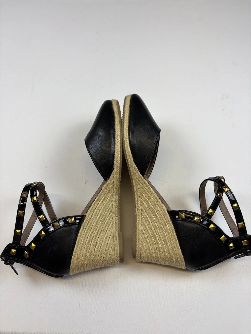 RIALTO BLACK STUDDED ESPADRILLE WEDGE PUMPS POINTED TOE ANKLW STRAP SIZE 9.5